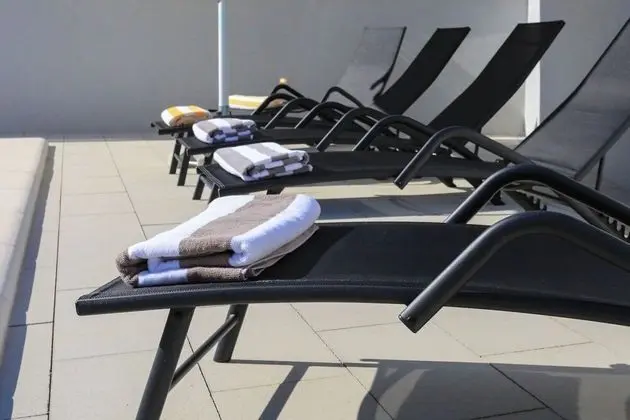 Ev (Kreso - with pool - H(8))