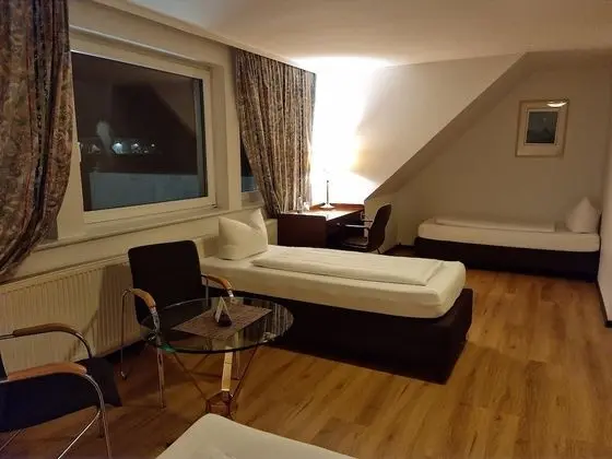 Basic İki Ayrı Yataklı Oda