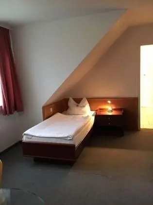 Basic Tek Kişilik Oda