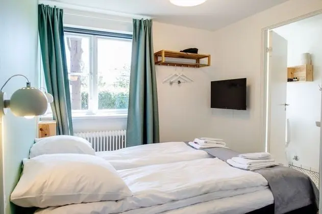 Basic Tek Büyük Yataklı Oda