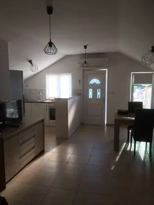 Apart Daire (Krila - cozy and seaview - A3(4+1))