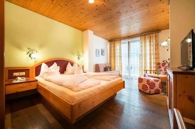 Standard Tek Büyük Yataklı Oda (Almrausch)