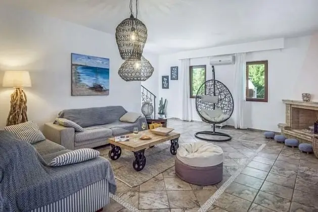Villa, 3 Yatak Odası, Kişiye Özel Havuzlu, Deniz Manzaralı