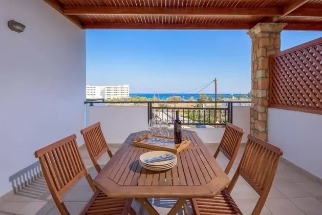 Villa, 3 Yatak Odası, Kişiye Özel Havuzlu, Deniz Manzaralı