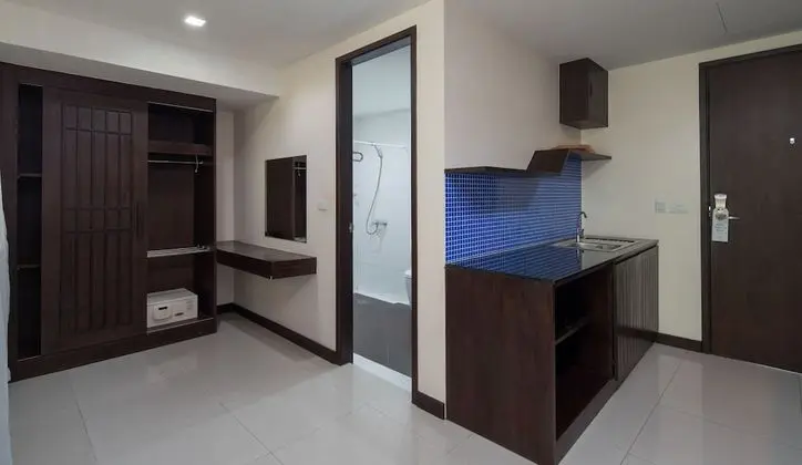 Studio Deluxe