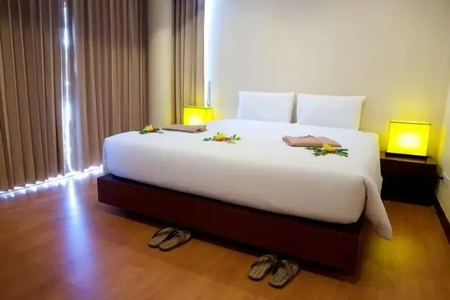 2 Bedroom Suite