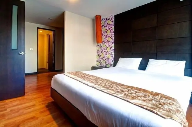 Premier Room