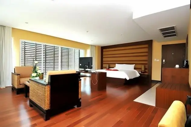 Premier Room