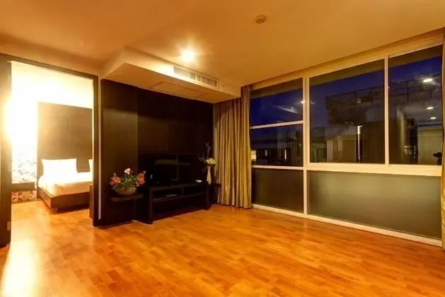 Premier Room