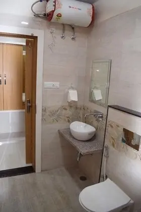 Deluxe Tek Büyük Yataklı Oda, Sigara İçilmez