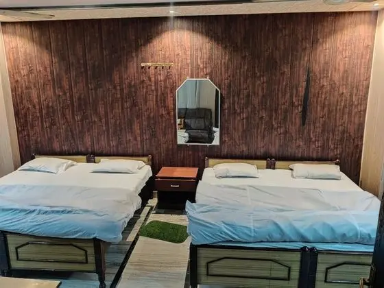 Dört Kişilik Oda