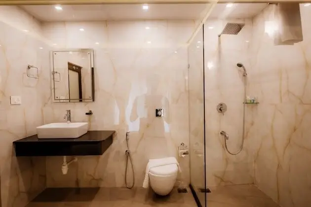 Premium Tek Büyük Yataklı Oda