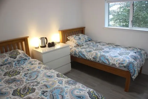İki Ayrı Yataklı Oda, Banyolu/Duşlu (Small En-suite Twin Room)