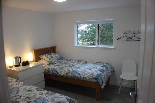 İki Ayrı Yataklı Oda, Banyolu/Duşlu (Small En-suite Twin Room)
