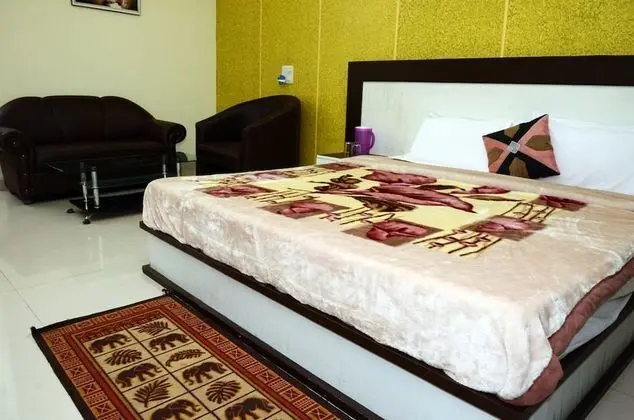 Deluxe Oda, Sigara İçilmez