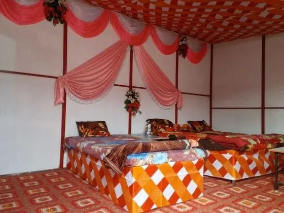 Basic Kır Evi