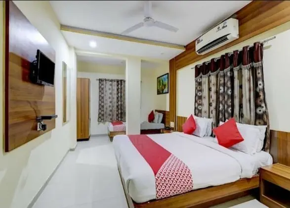 Deluxe Üç Kişilik Oda