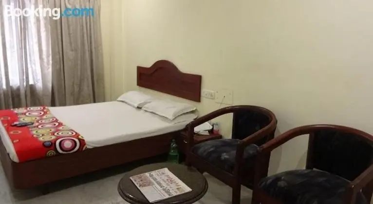 Deluxe Tek Büyük Yataklı Oda, 1 En Büyük (King) Boy Yatak, Engellilere Uygun, Şehir Manzaralı