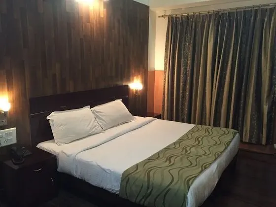 Deluxe Büyük Yataklı Tek Kişilik Oda