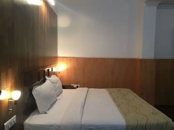 Deluxe Büyük Yataklı Tek Kişilik Oda