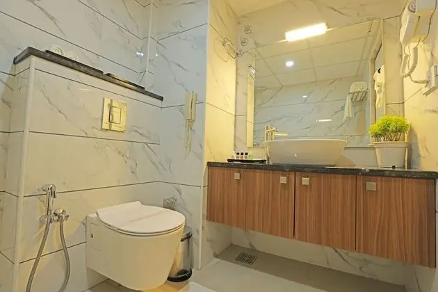 Deluxe Tek Büyük Yataklı Oda, 1 Yatak Odası