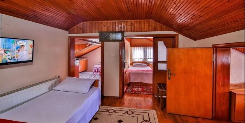 2+1 Deniz Manzaralı Oda