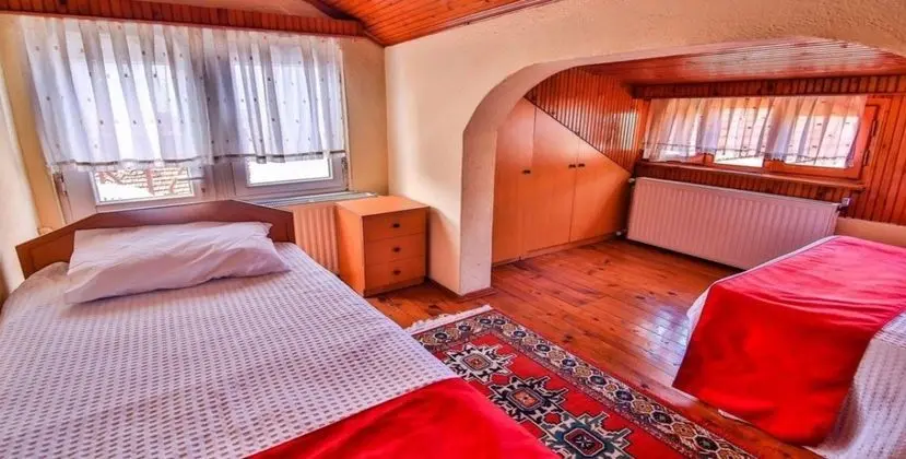 2+1 Deniz Manzaralı Oda
