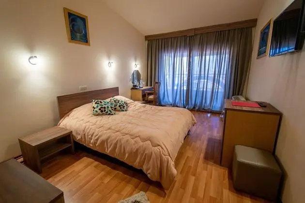 Standard Tek Büyük veya İki Ayrı Yataklı Oda, Balkon
