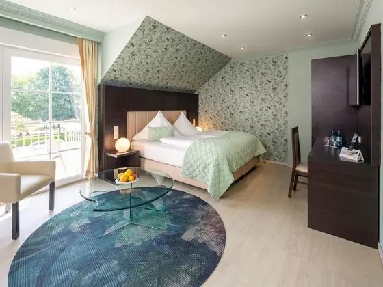 Tek Büyük Yataklı Oda, Balkon