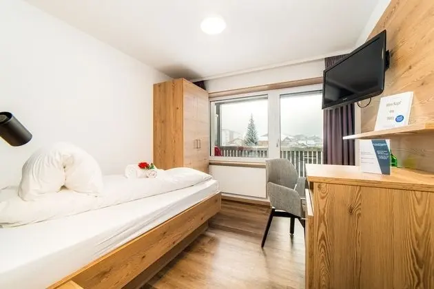 Tek Kişilik Oda, Balkon, Dağ Manzaralı