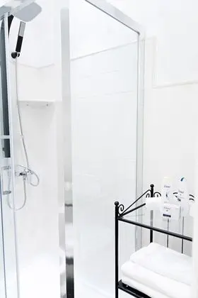 Standard Tek Büyük veya İki Ayrı Yataklı Oda, Avlu Manzaralı