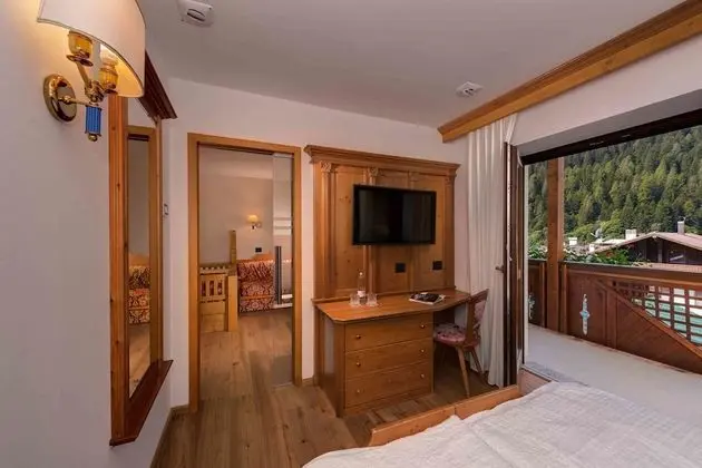 Süit, Balkon, Dağ Yamacı