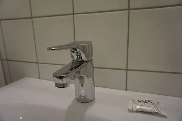 İki Ayrı Yataklı Oda, Özel Banyo