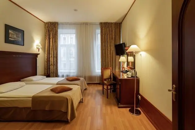 Standard Tek Büyük veya İki Ayrı Yataklı Oda