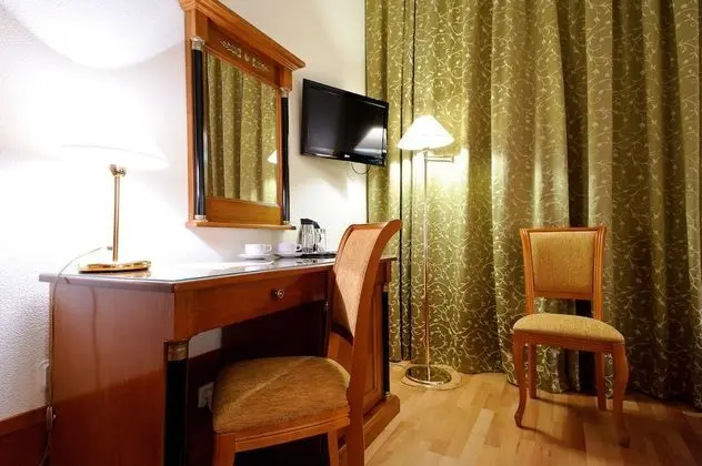 Standard Tek Büyük veya İki Ayrı Yataklı Oda