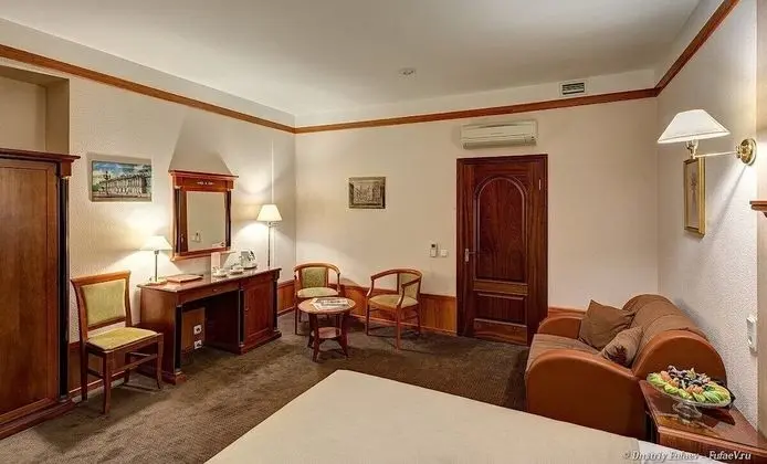 Superior Tek Büyük veya İki Ayrı Yataklı Oda