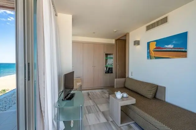 Deluxe Suite Sea View & Jacuzzi