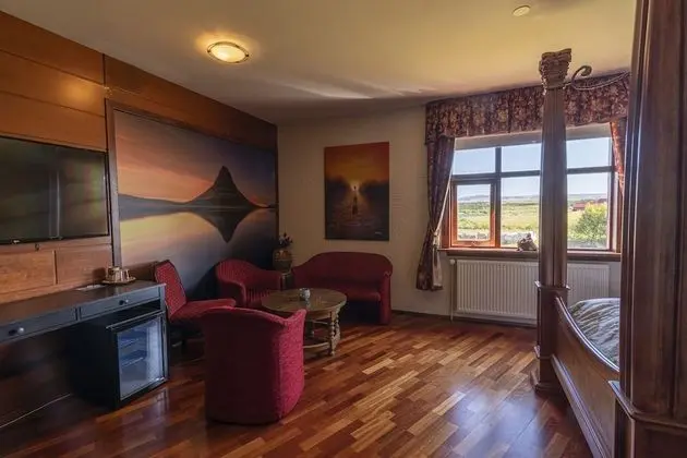 Deluxe Süit, Jakuzi, Göl Manzaralı