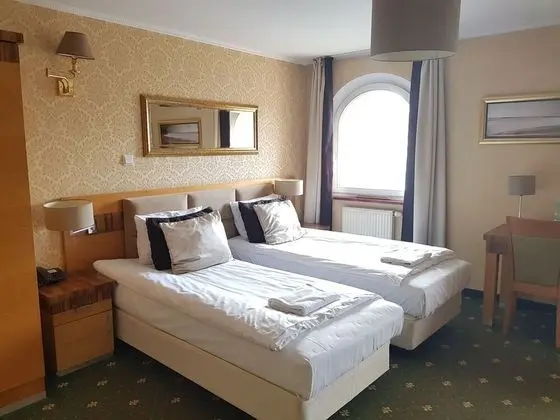 Standard Tek Büyük Yataklı Oda