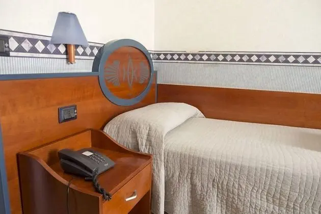 Tek Kişilik Oda, 1 Tek Kişilik Yatak, Şehir Manzaralı