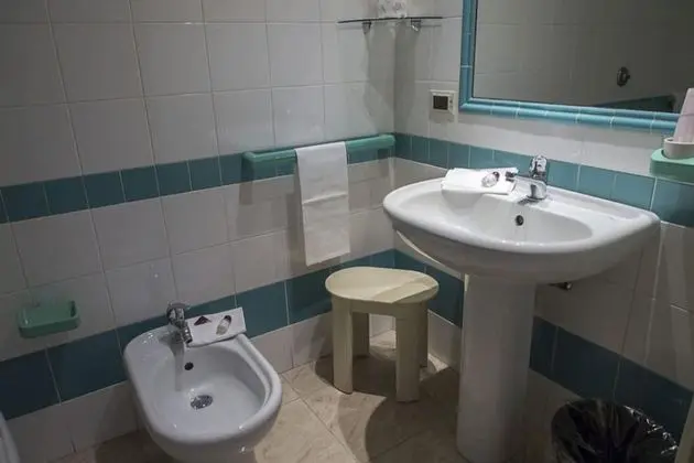 Tek Kişilik Oda, 1 Tek Kişilik Yatak, Şehir Manzaralı