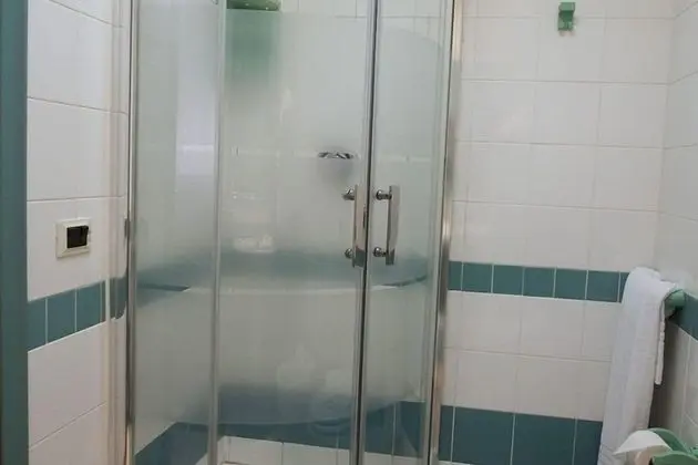 Tek Kişilik Oda, 1 Tek Kişilik Yatak, Şehir Manzaralı