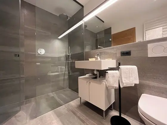 Comfort Tek Büyük Yataklı Oda, Dağ Manzaralı