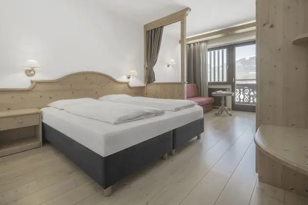 Comfort Tek Büyük Yataklı Oda, Dağ Manzaralı