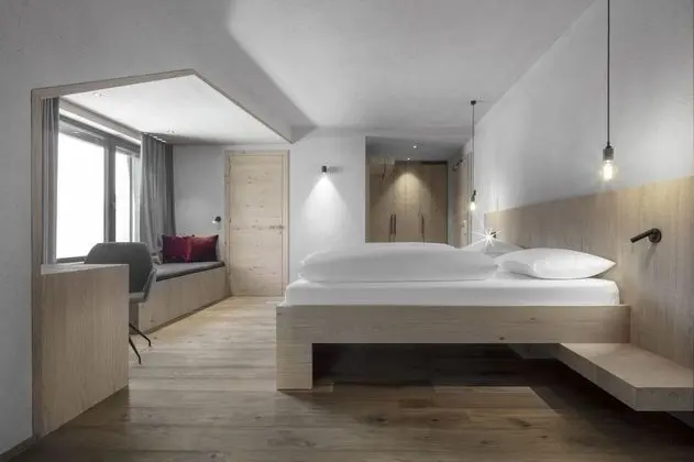 Deluxe Tek Büyük Yataklı Oda, Dağ Manzaralı