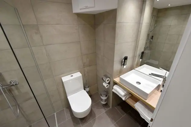Standard Tek Büyük Yataklı Oda, Şehir Manzaralı