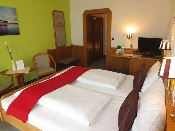 Tek Büyük Yataklı Oda, Balkon