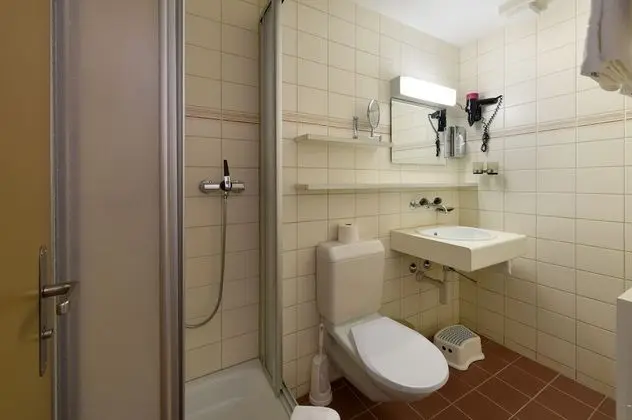 Panoramic Tek Büyük Yataklı Oda