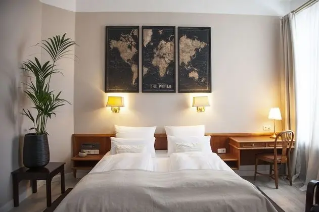 Comfort Tek Büyük Yataklı Oda (Charming Comfort Double)