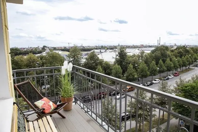 Comfort Tek Büyük Yataklı Oda (Charming Comfort View)